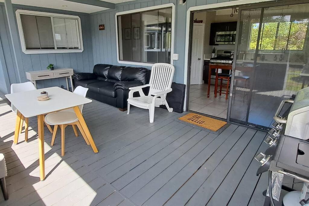 Monstera Bungalow, Spacious, King Bed, Big Kitchen Keaau Exteriör bild